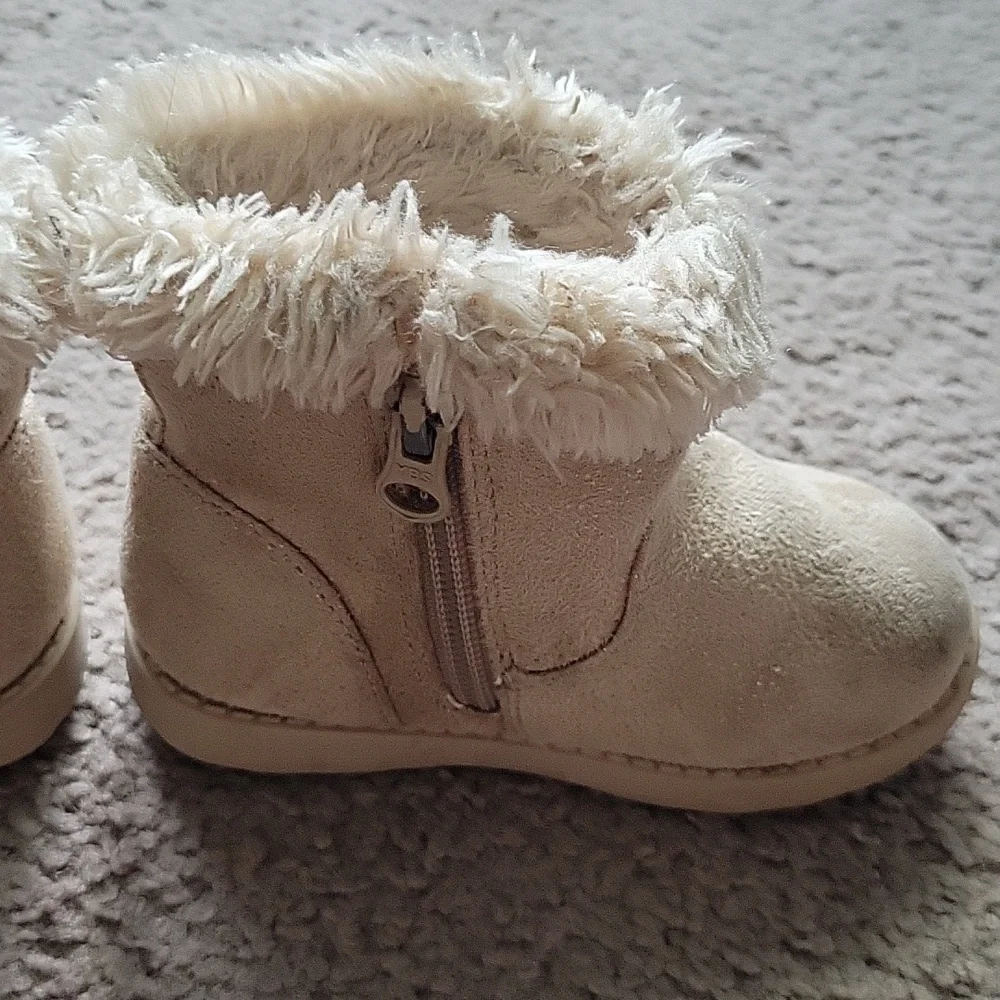Cat & Jack Toddler Girl's Boots - Picture 5 of 9